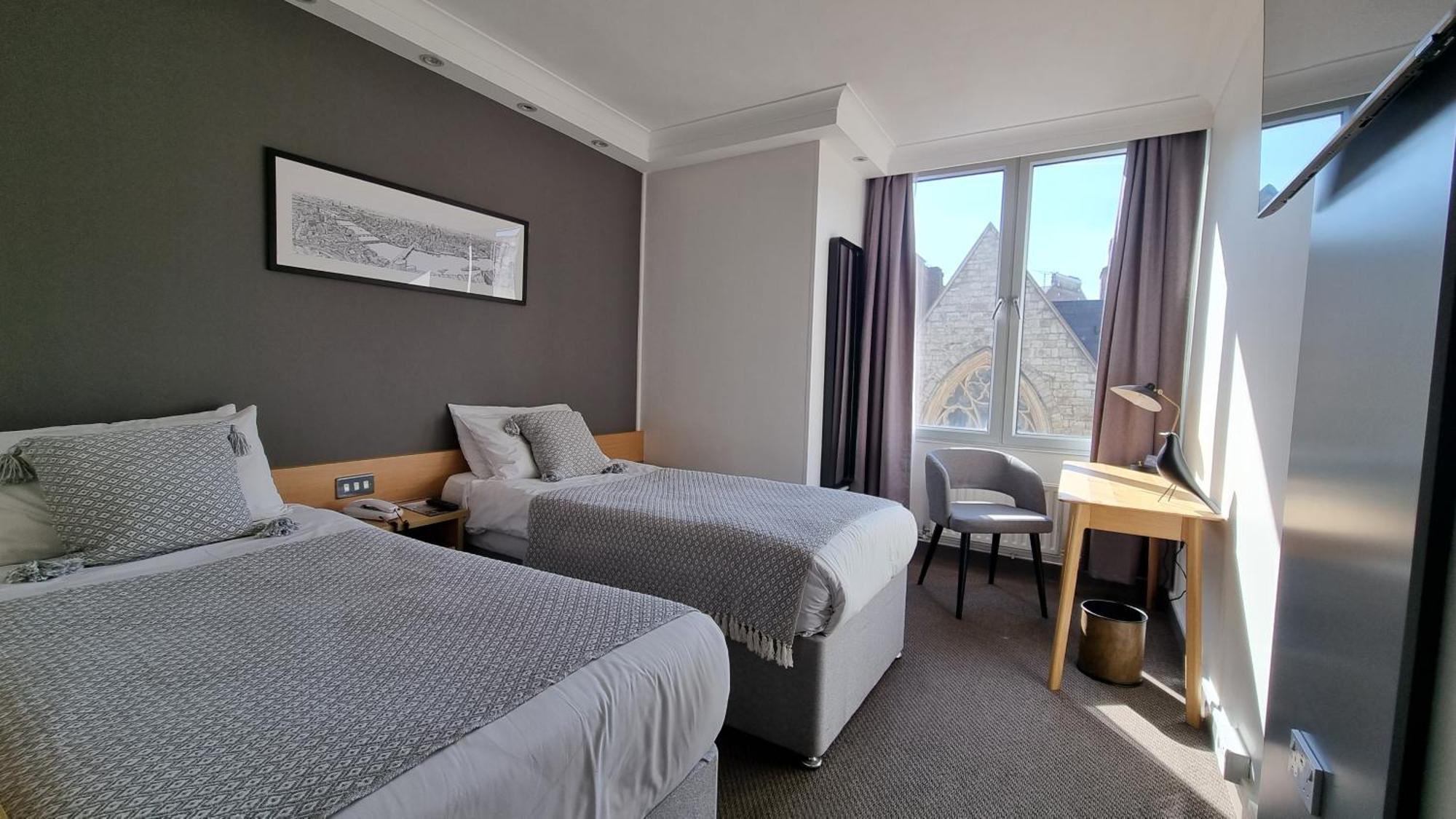 Lancaster Hall Hotel 런던 외부 사진